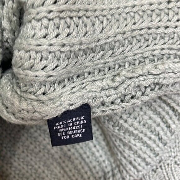 Moon & Madison cropped green sweater  with ballon sleeves size medium - Picture 5 of 7